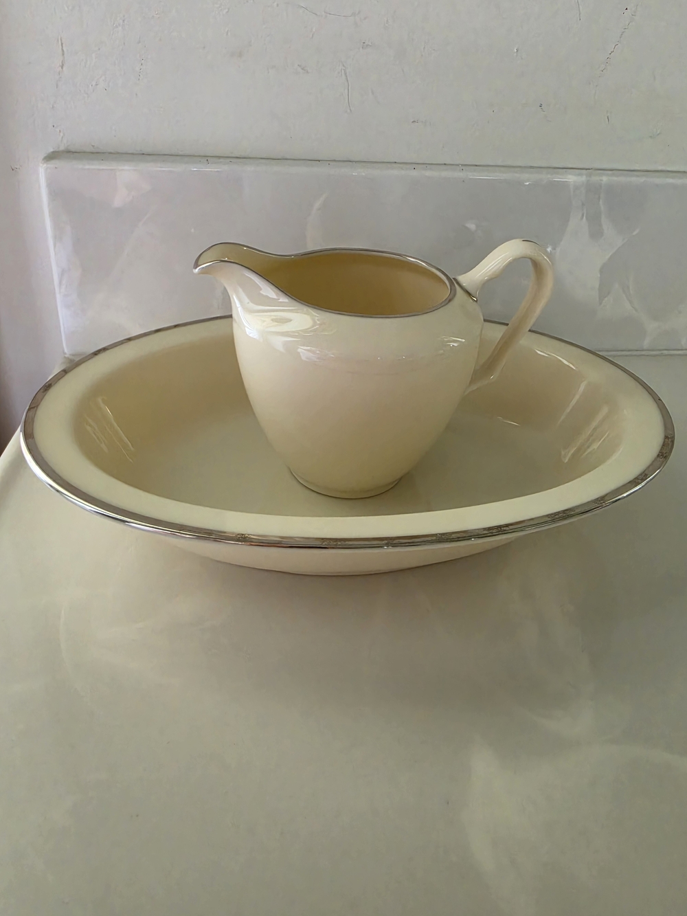 LENOX MONTCLAIR Creamer And Bowl with Platinum Trim, made In USA